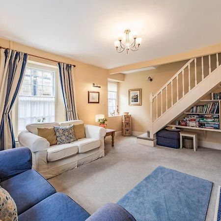 Peaseblossom House, A Charming Grade II Listed Building, In A Great Location In Alnwick Kültér fotó