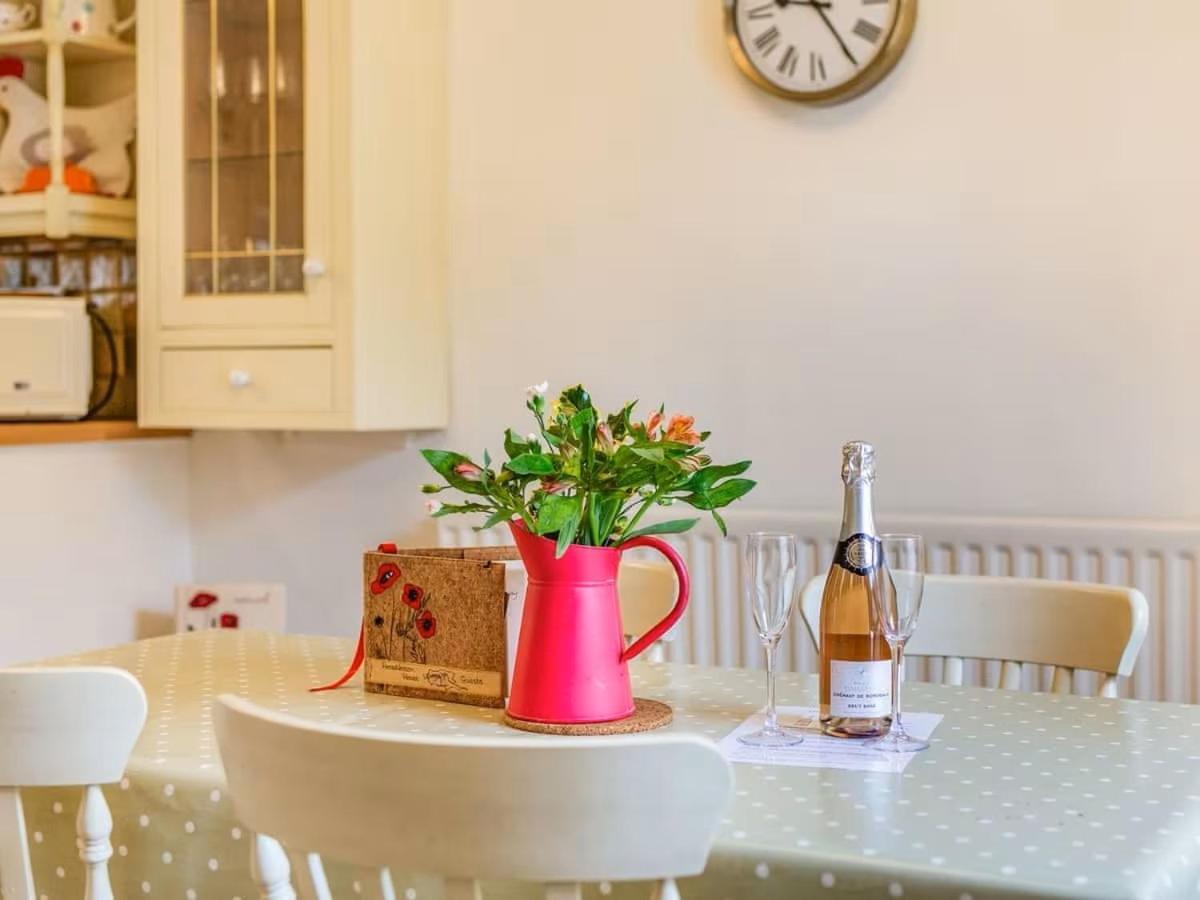 Peaseblossom House, A Charming Grade II Listed Building, In A Great Location In Alnwick Kültér fotó